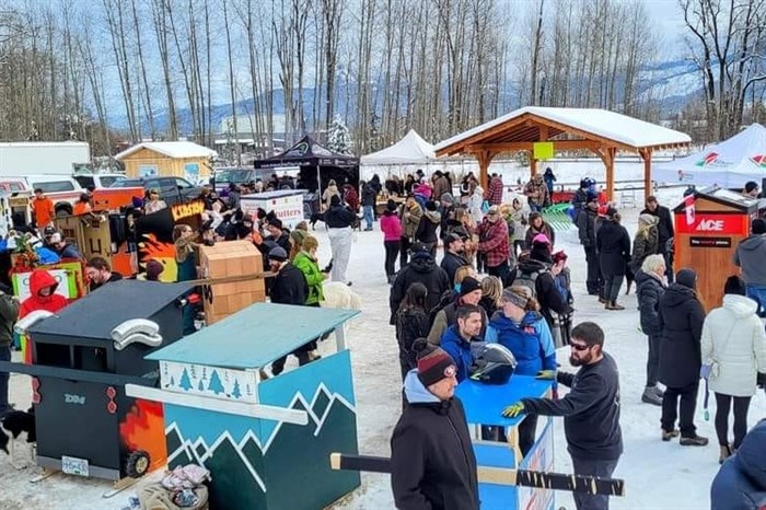 Over 20 teams competed in Lumby Outhouses Races, 2024.