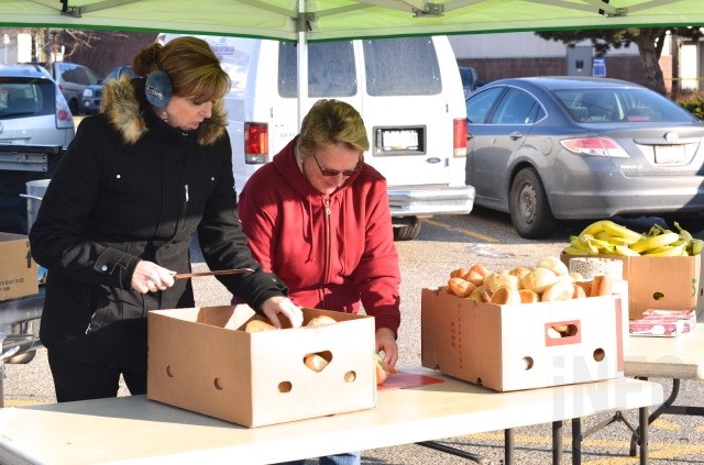 Volunteers from Save On Foods got in the spirit of giving by hosting a lunch at the Upper Room Mission while the facility was closed during repairs from major flood damage.