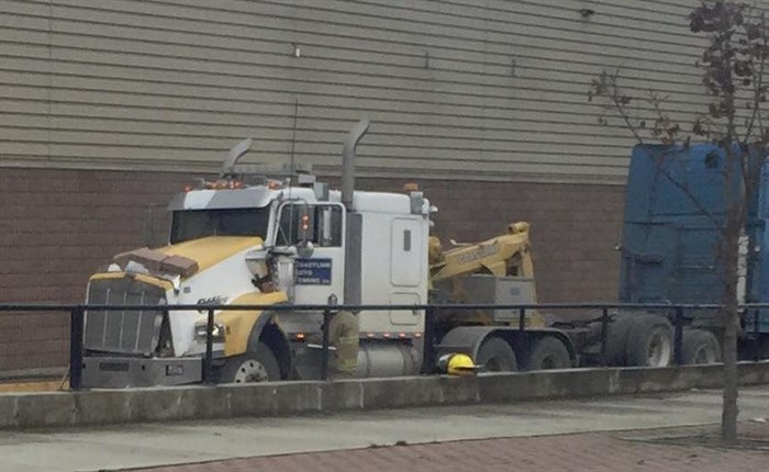 The tow truck that crashed into the Centenoka Park Mall in Salmon Arm on Sunday, Dec. 4, 2016 is pictured in this photo from Twitter.