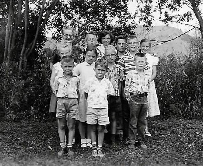 Tranquille School. Class of 1958.
Back row: Mrs Watkins, Tom Garner, Pat McComb, Robert Woodhead, Ian Pyle, Sheila Pyle
2nd row: Janet McComb, Teresa Woodhead, Riley Garner
Front row: Bob King, Dana Robertson, Ian Paterson