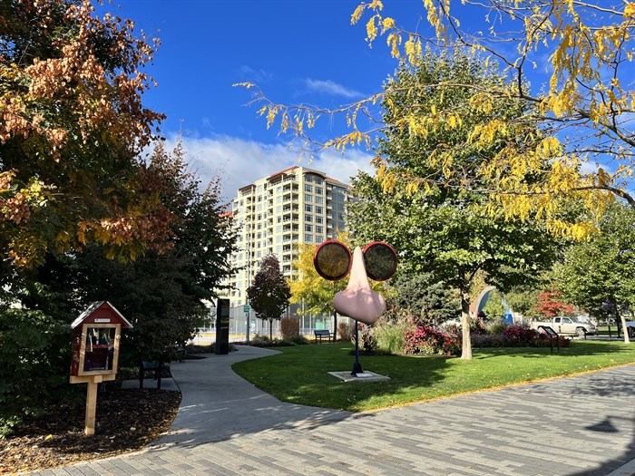 This sculpture, titled What Does the Nose Know?, can be found in downtown Penticton until the end of April 2023.