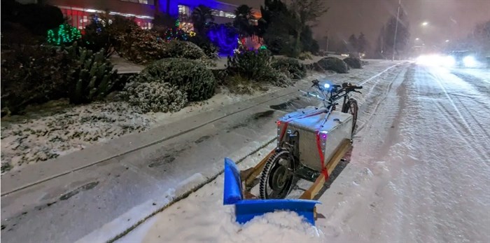 This is Philip Marciniak's bike plow.